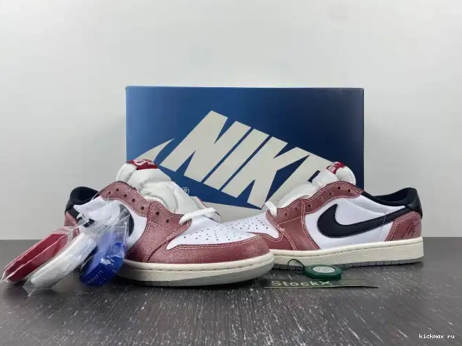 Rep 1 JORDAN X LOW ROOM OG 'RED AIR TROPHY FN0432-017 BLACK' 0502
